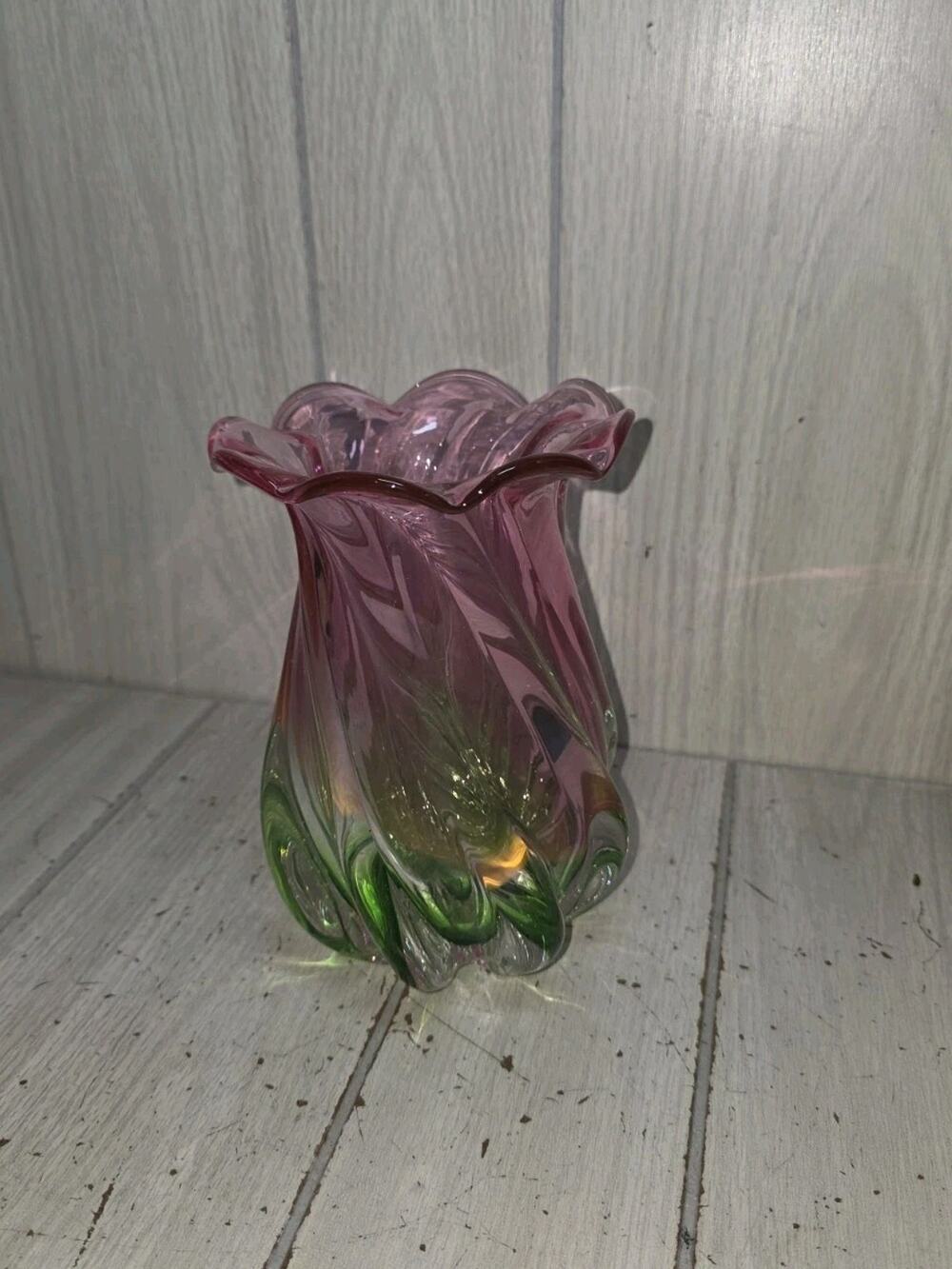 Vtg Hand Blown Swirl Watermellon Scallop Flower Glass Vase 7" Ribbed Collectors